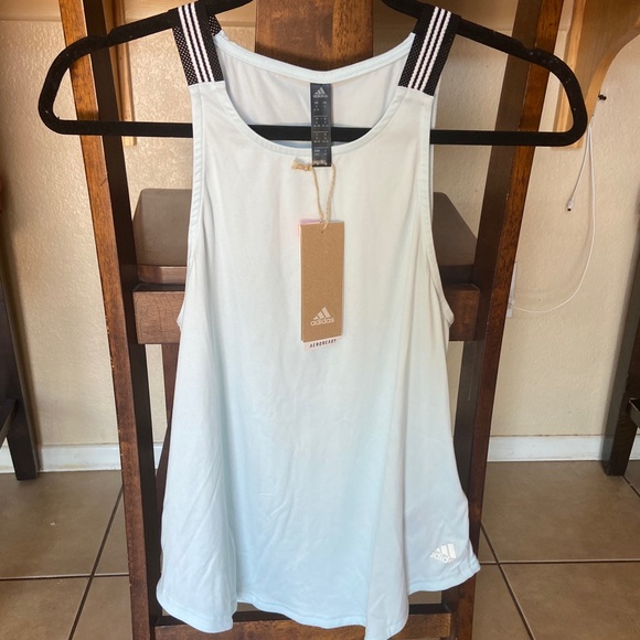 adidas Tops - ❤️LAST CALL❤️NWT adidas tank!